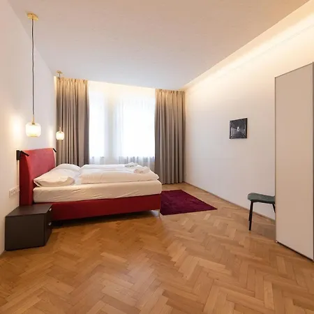 Meranosuites * Merano