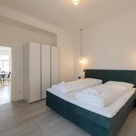 Apartment Meranosuites